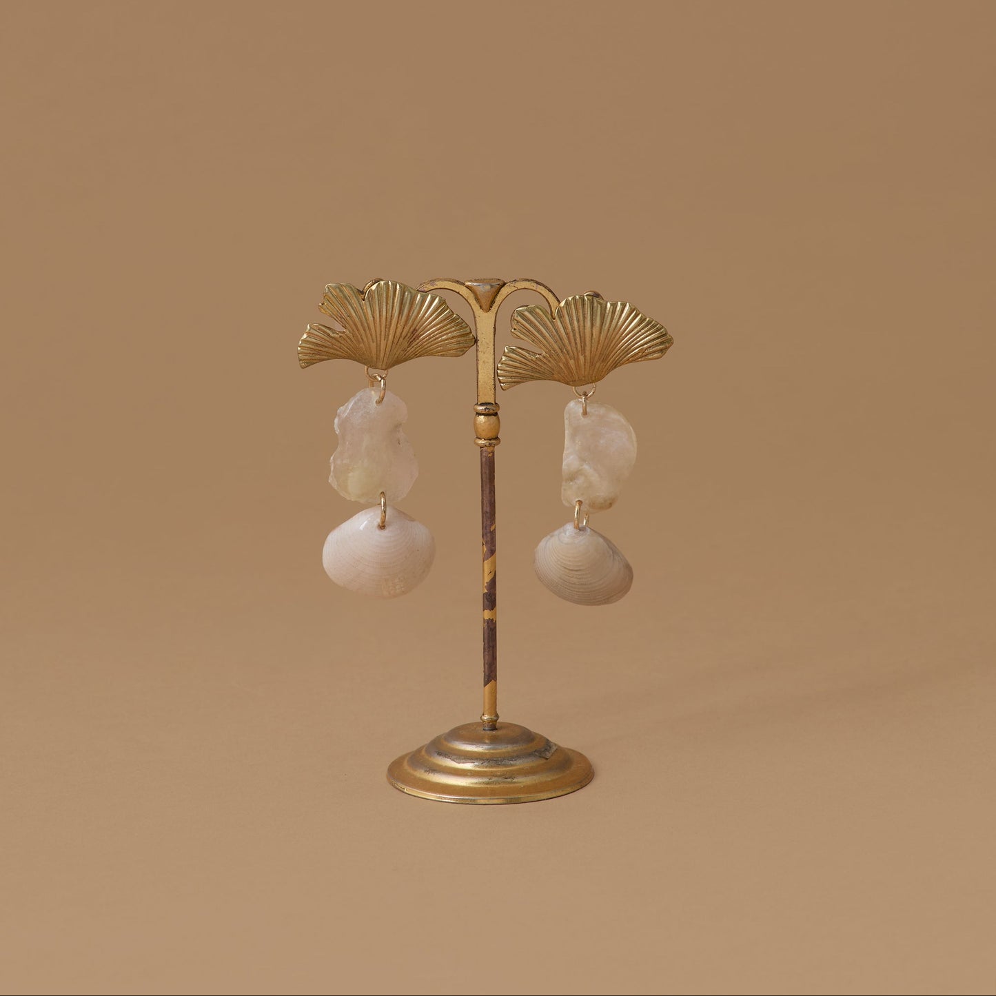 Fan Ginkgo Shells Earrings