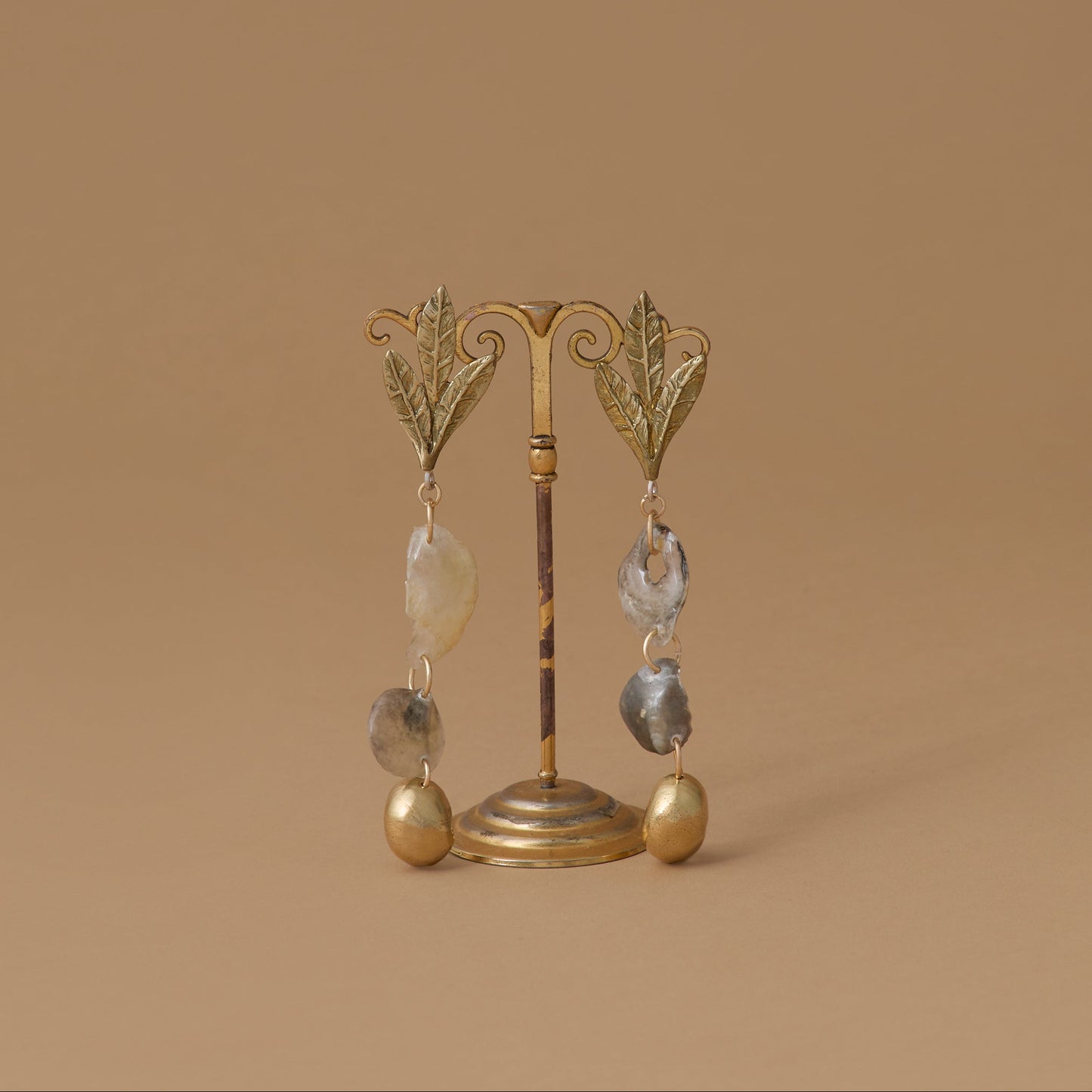 Shell Leaf Snail Earrings