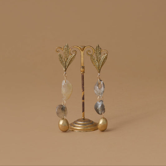 Shell Leaf Snail Earrings