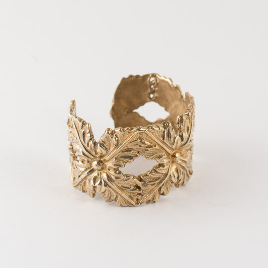 Four Point Cuff